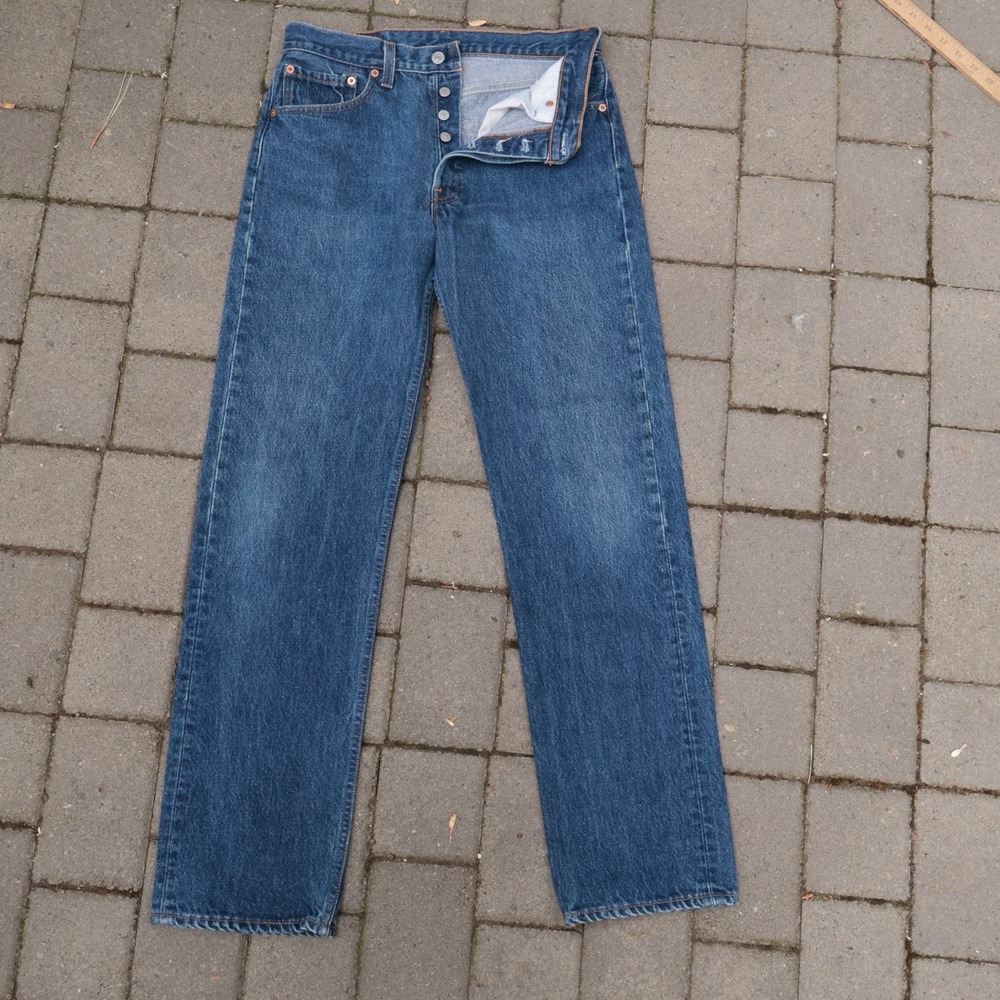 Vintage Levis Jeans Mens 32x36 (Fits 30x32) 501XX Shrink To Fit Blue Made in USA
